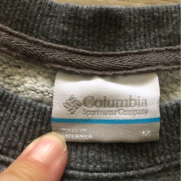 Columbia Grey Lightweight Stretchy Sweater - Picture 4 of 7